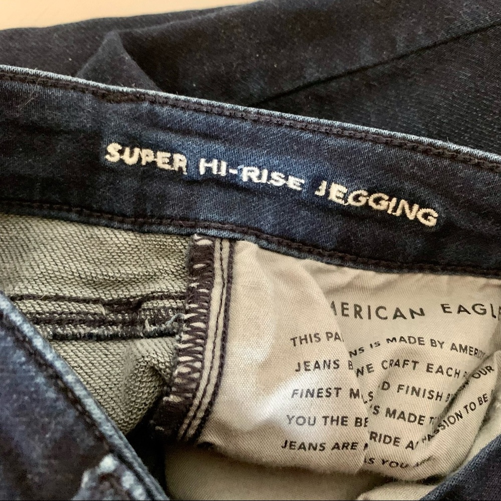 American Eagle Super High Rise Jegging Short Size 2 - Picture 5 of 6